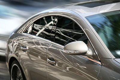 Automobile